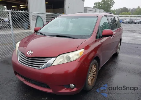 2011 Toyota Sienna Xle V6 из США, поврежденный, VIN 5TDYK3DCXBS001286